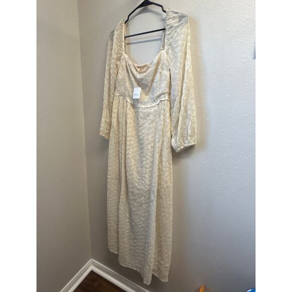 NWT BOHO eyelet Ivory Free People Malina Maxi Dress Size Large $198 MSRP - Picture 10 of 11